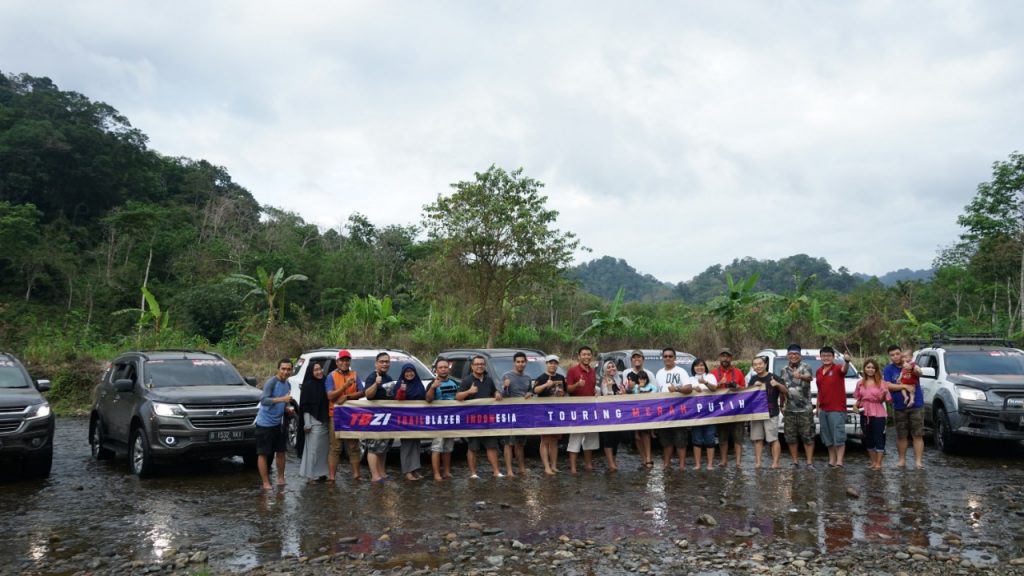 Keseruan Touring Trailblazer Indonesia ke Banyuwangi  
