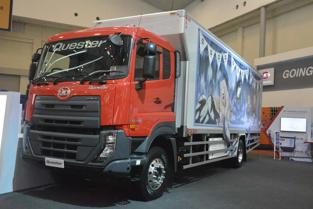 UD Trucks Pamer 4 Produk Andalan di GIIAS 2018  