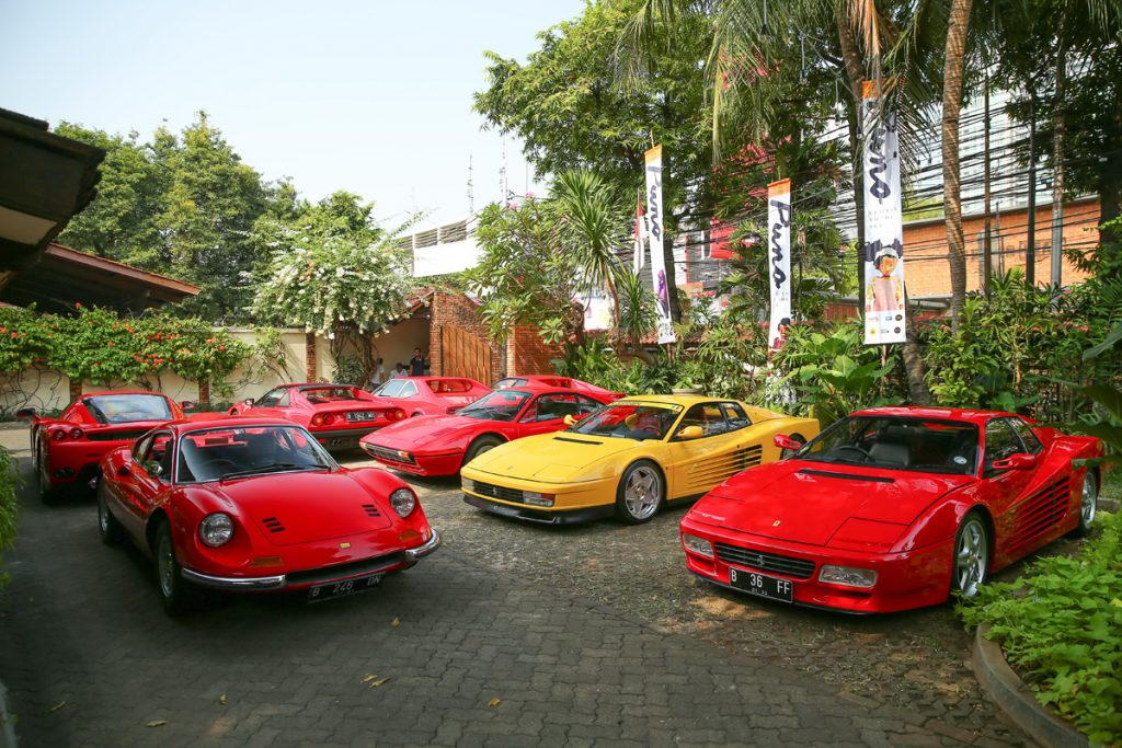 Sembilan Mobil Ikonik Mejeng di 'Ferrari Classiche' Jakarta  