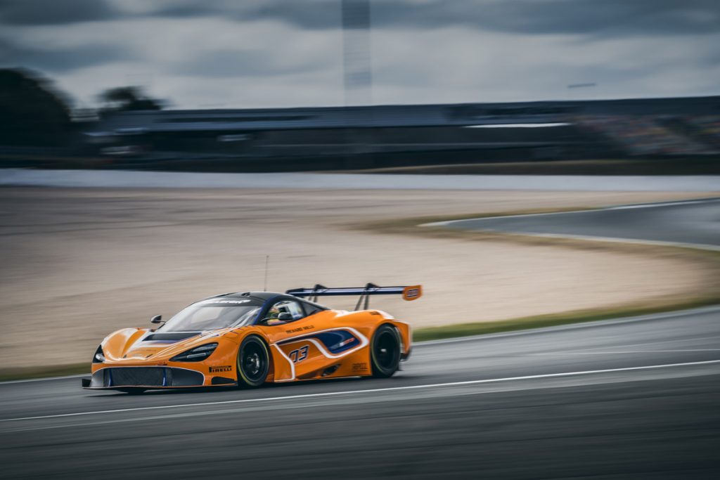 McLaren 720S GT3 Siap Mengaspal  