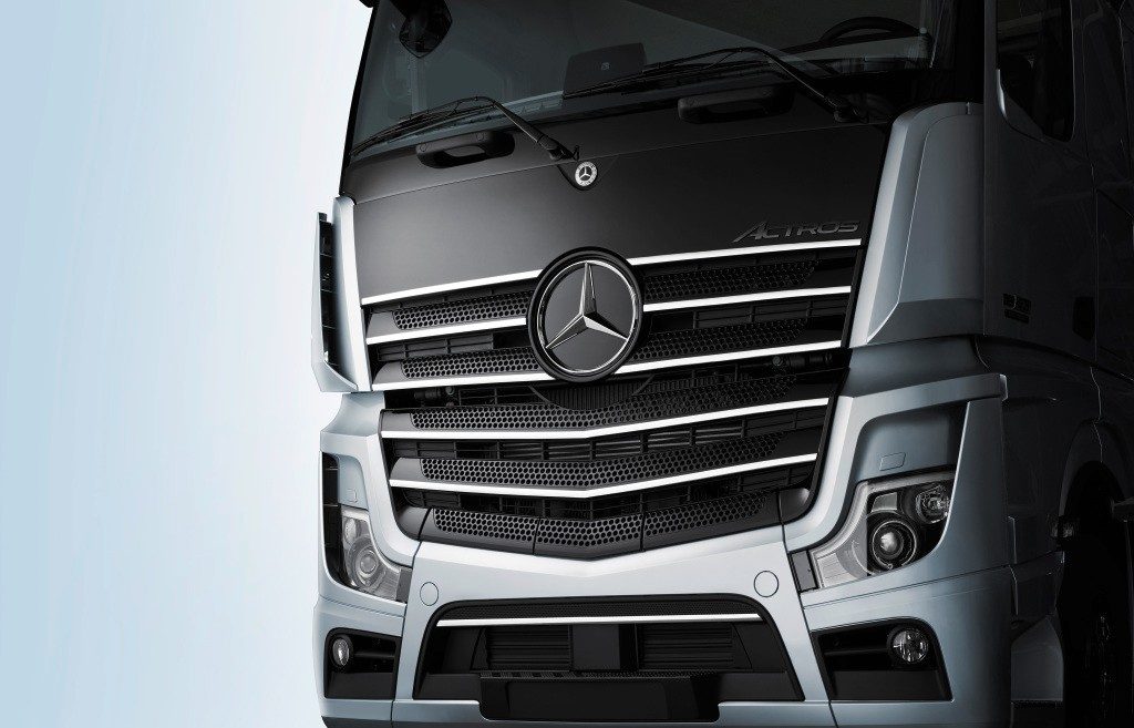 Mercedes-Benz Actros "Edition 1", Hanya 400 Unit!  