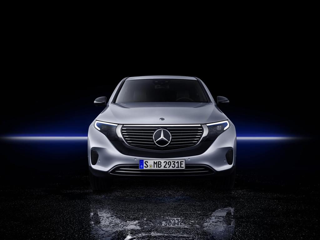 Mercedes-Benz EQC, Komitmen Kendaraan Listrik Masa Depan  
