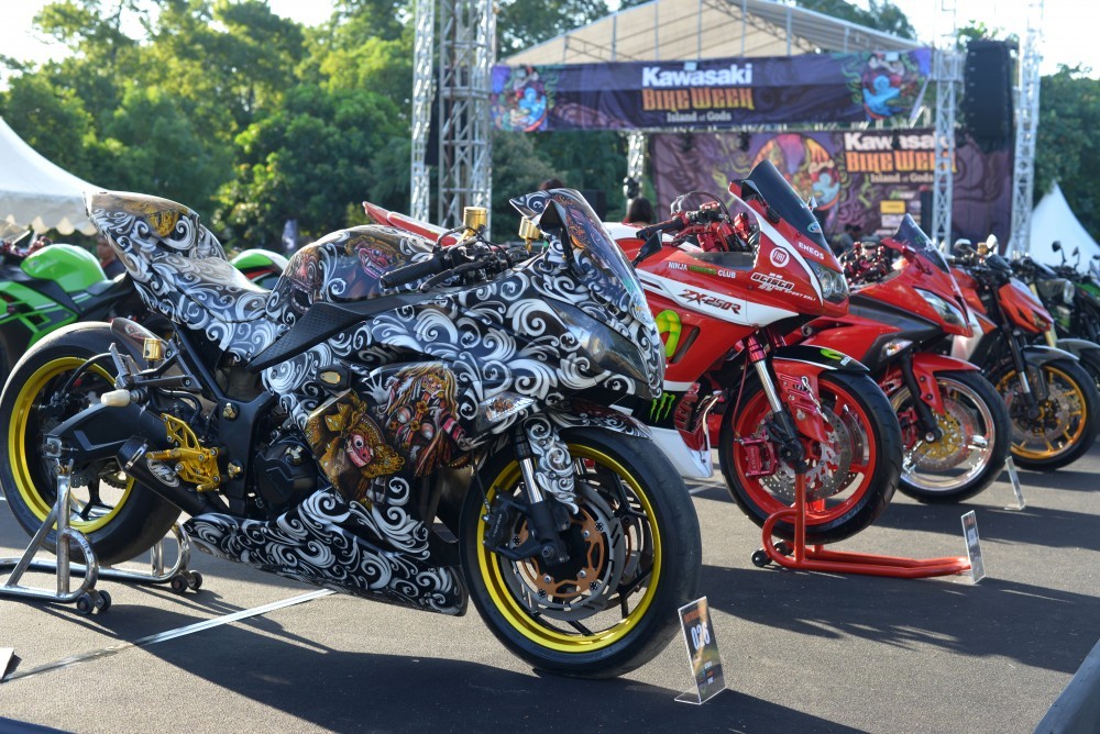 Bikers Kawasaki Siap Serbu Bandung  