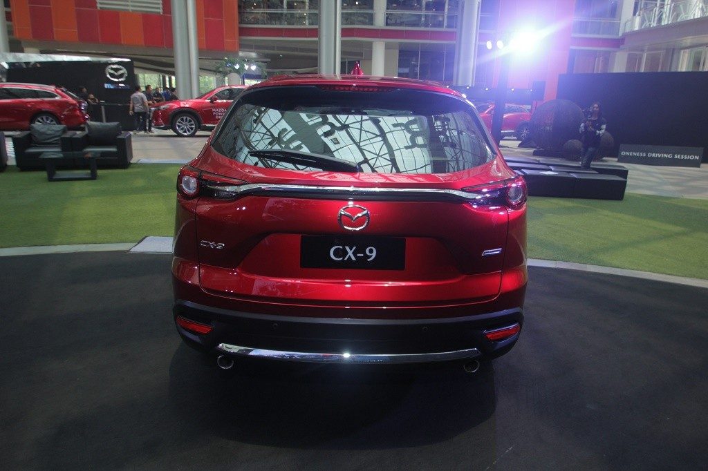 Mazda CX-9 Terbaru Meluncur, Nih Harganya!  