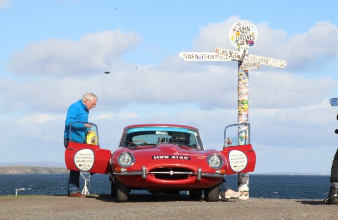 Perjalanan ‘Round Britain Coastal Drive’ Jaguar E-type Club  