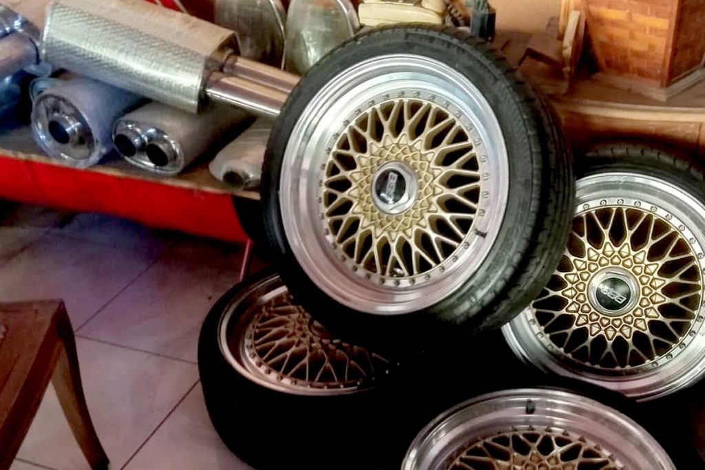 Junky Garage, Sediakan Produk 'Handmade' Mobil Eropa  