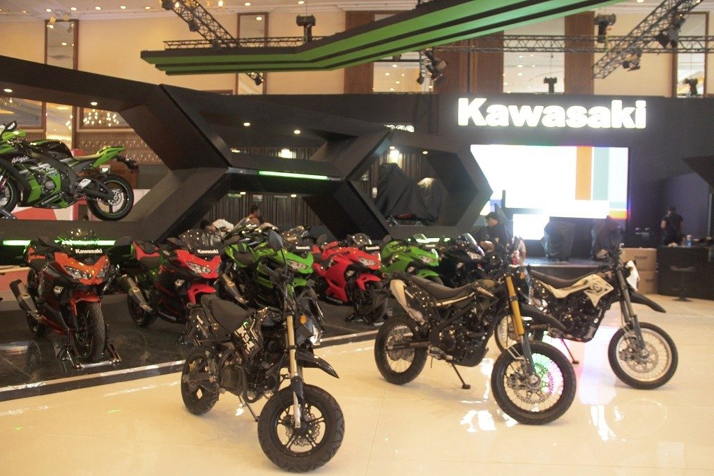 Pamerkan Semua Model, Ini Program Menarik Kawasaki di IMOS 2018  