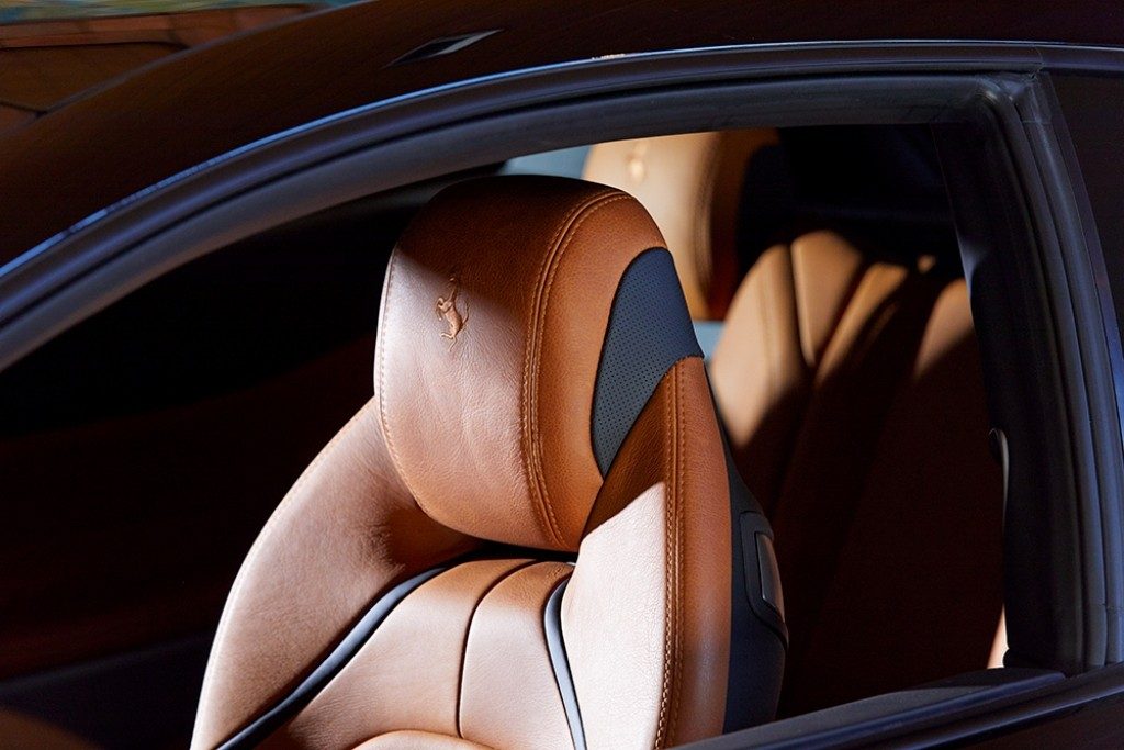 Menikmati "The Art of Ferrari Tailor Made" di Jepang