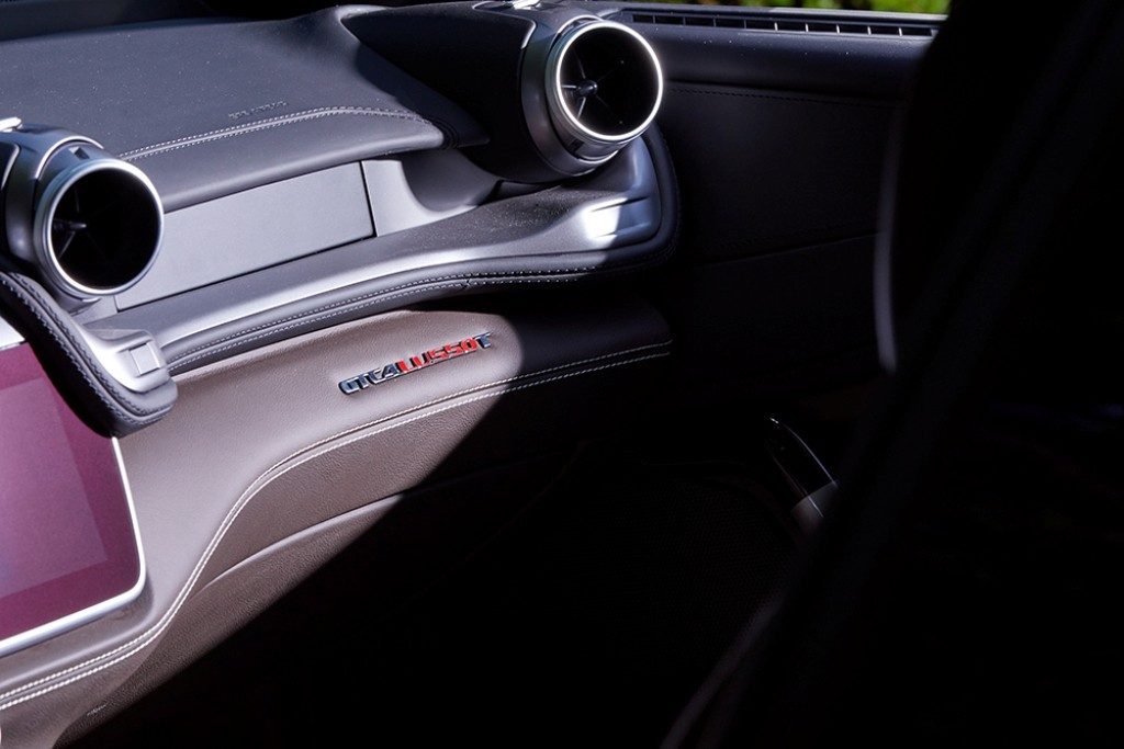 Menikmati "The Art of Ferrari Tailor Made" di Jepang