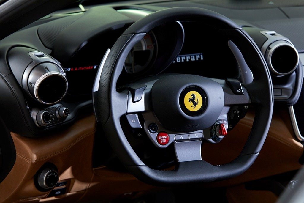 Menikmati "The Art of Ferrari Tailor Made" di Jepang