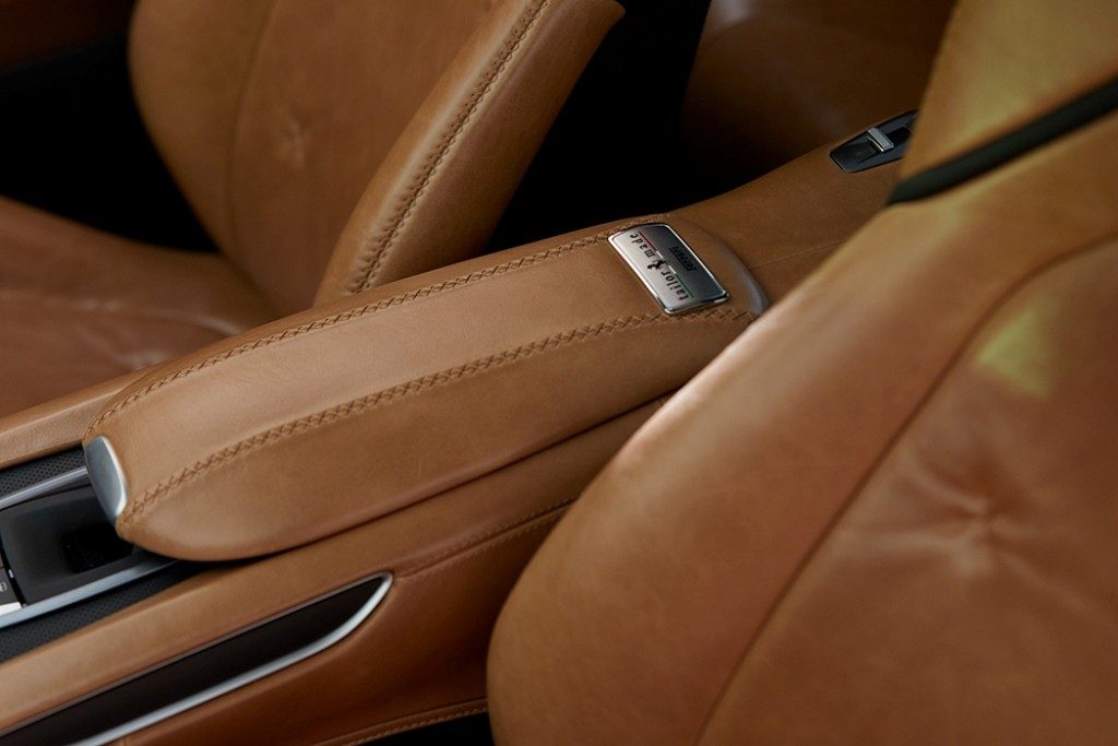 Menikmati "The Art of Ferrari Tailor Made" di Jepang