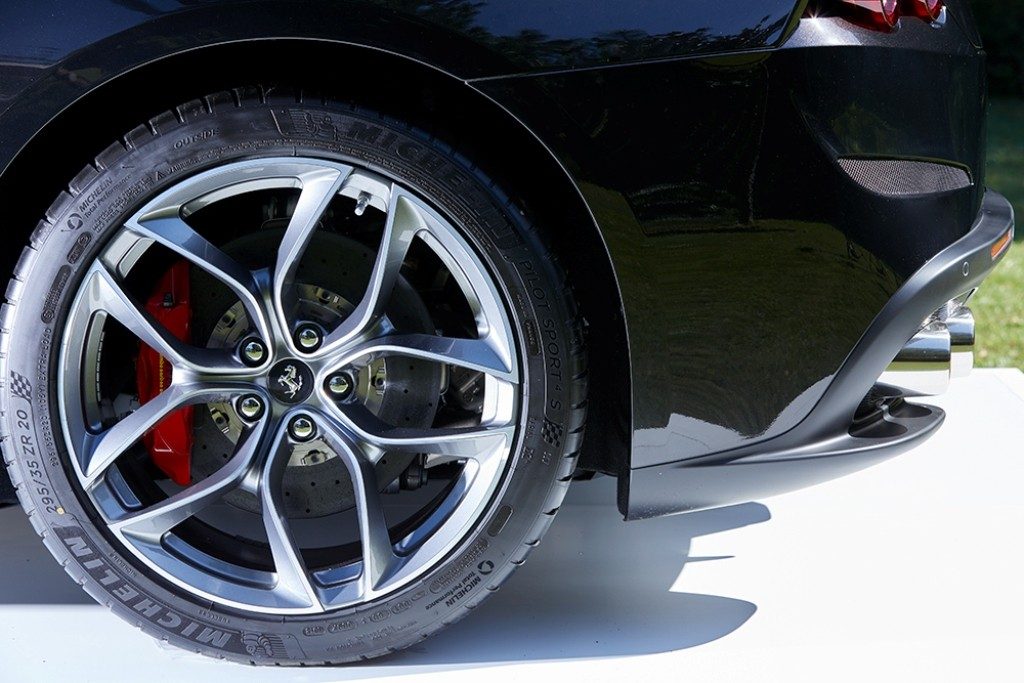 Menikmati "The Art of Ferrari Tailor Made" di Jepang