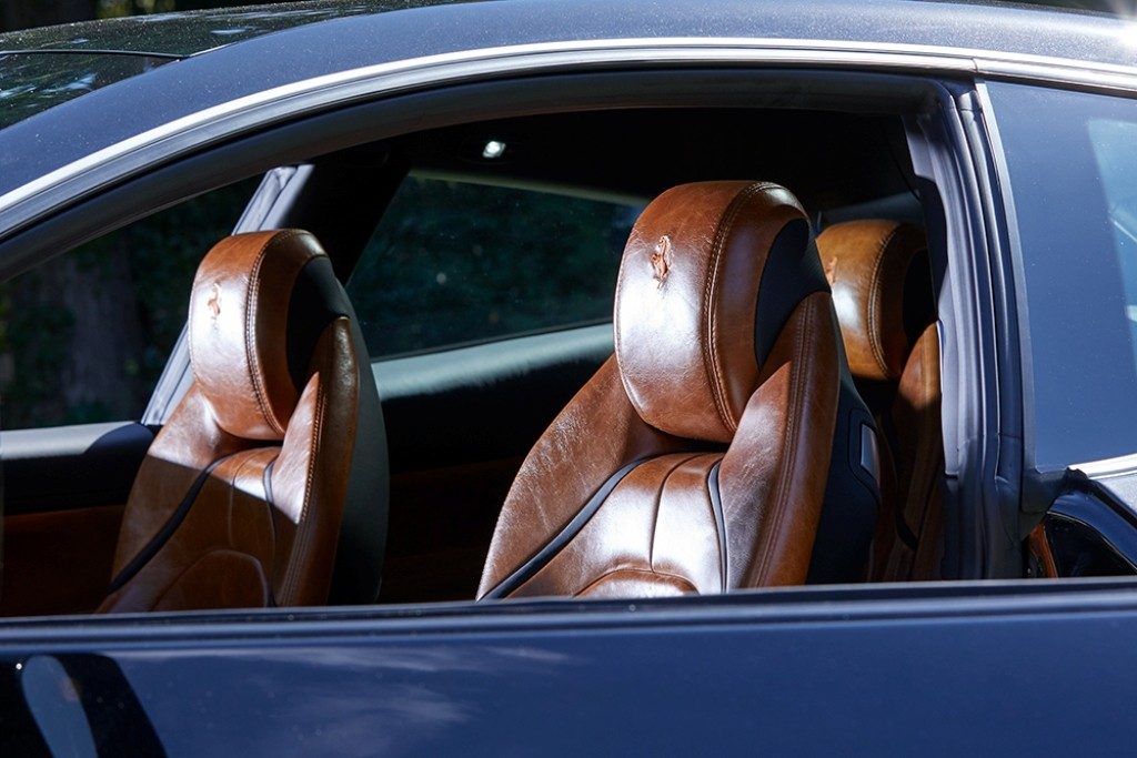 Menikmati "The Art of Ferrari Tailor Made" di Jepang