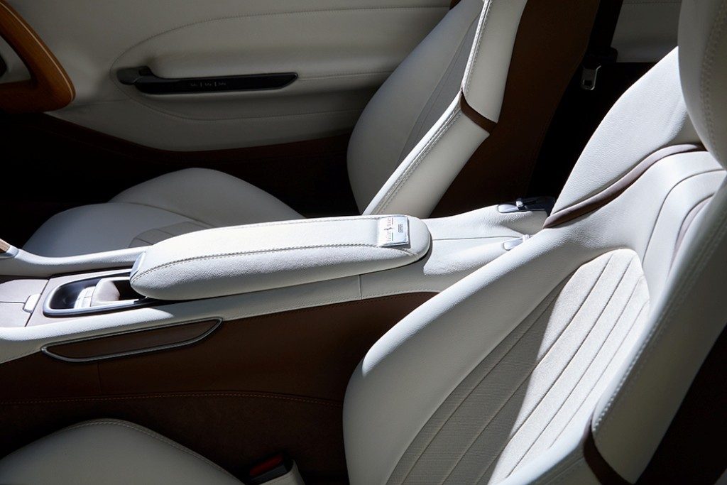 Menikmati "The Art of Ferrari Tailor Made" di Jepang