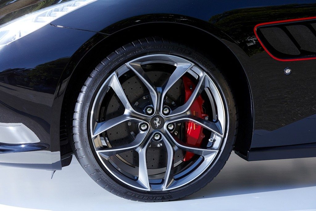 Menikmati "The Art of Ferrari Tailor Made" di Jepang