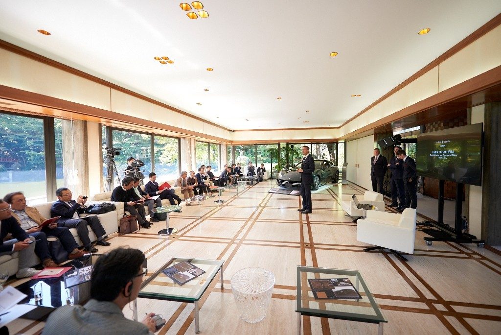 Menikmati "The Art of Ferrari Tailor Made" di Jepang