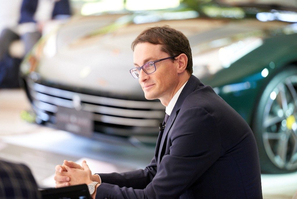 Menikmati "The Art of Ferrari Tailor Made" di Jepang