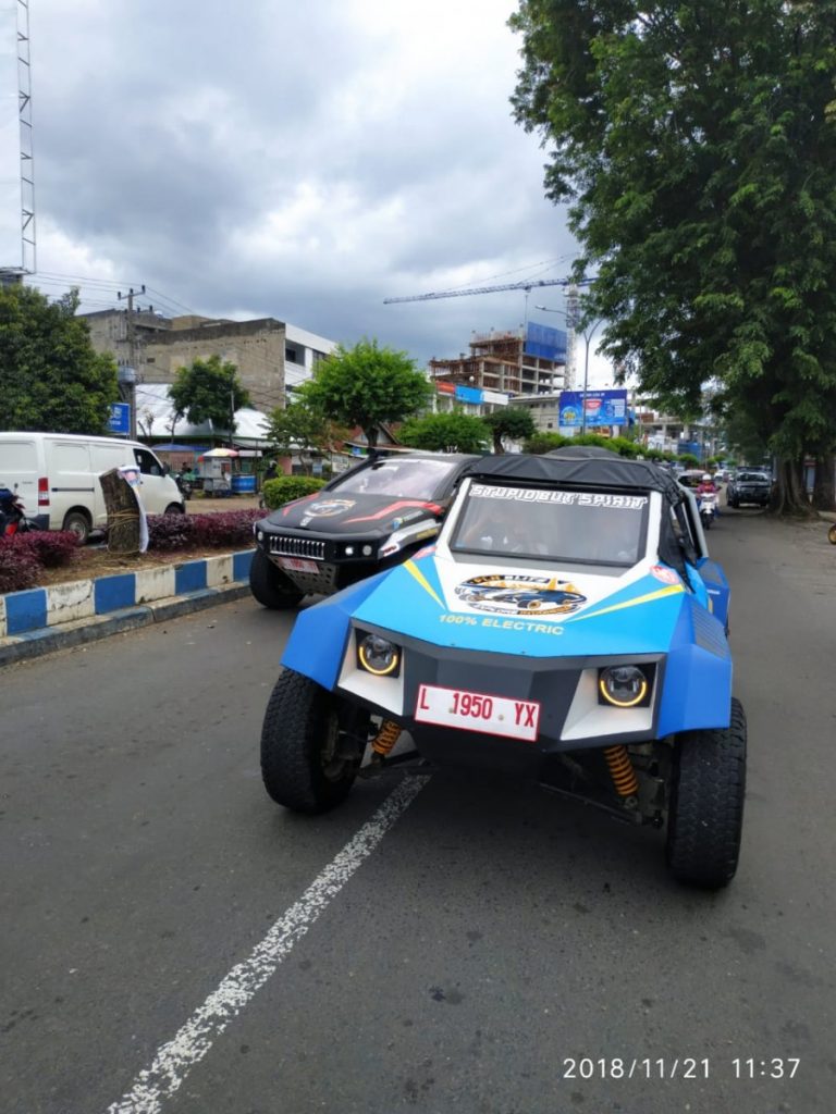 Mobil Listrik 'Blits' Tiba di Kota Bengkulu  