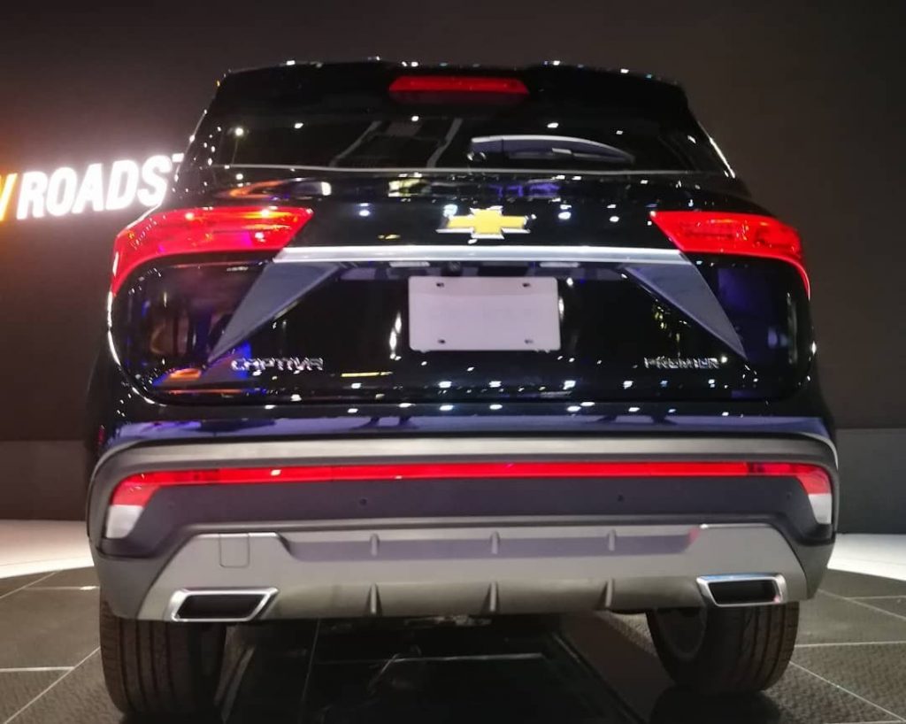 Chevrolet Captiva 2019, Rasa Wuling SUV  