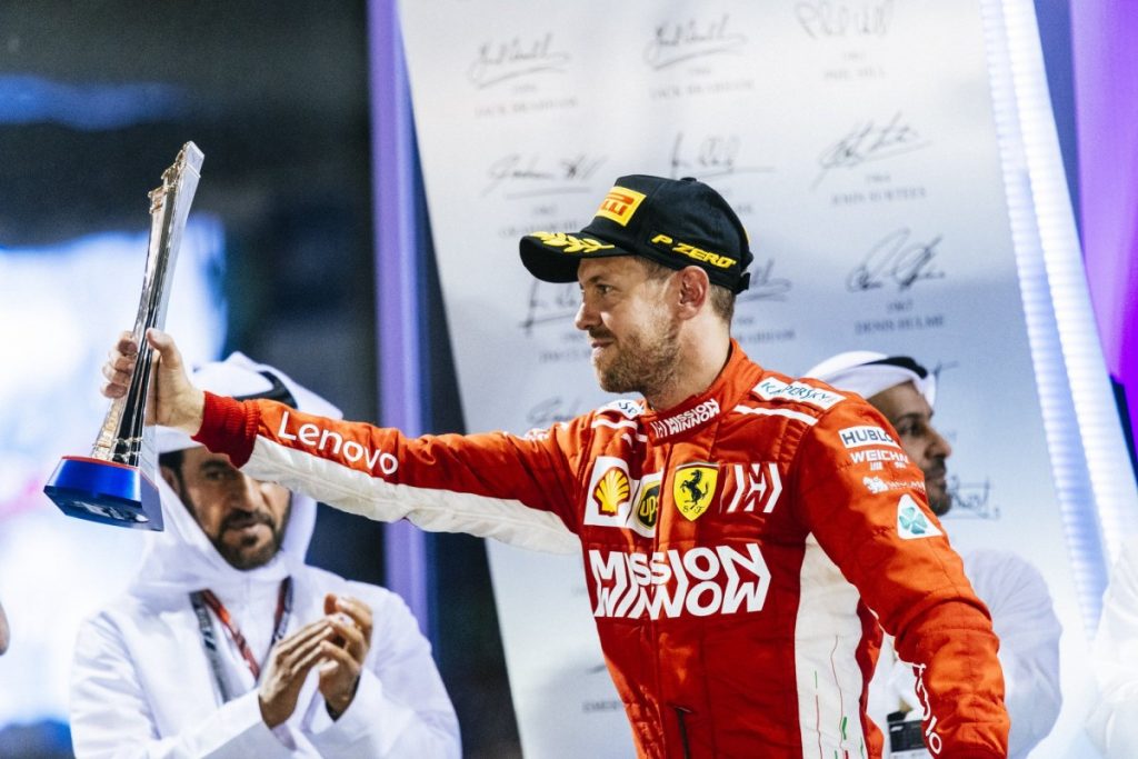 Lewis Hamilton Tutup Musim F1 2018 di Podium Kemenangan  