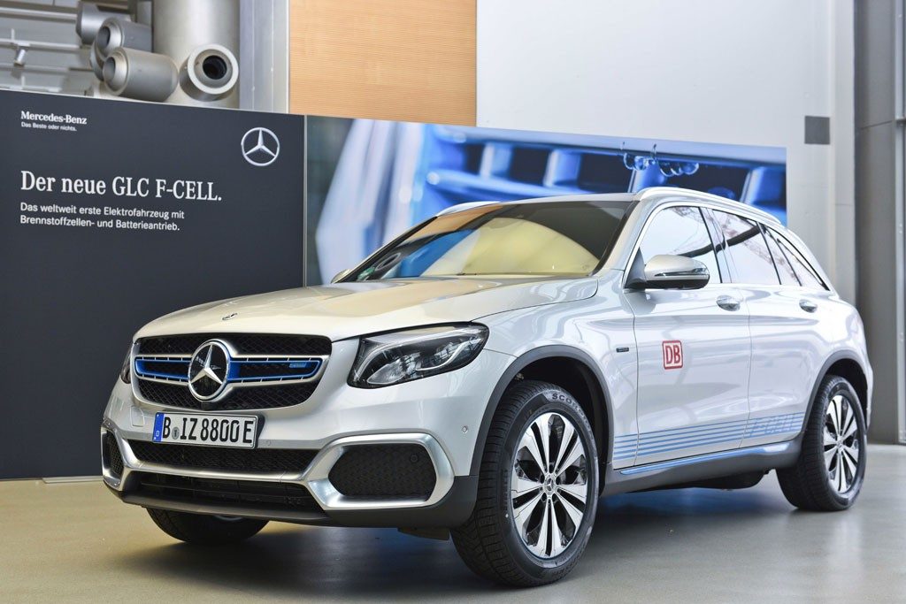 Mercedes-Benz GLC F-Cell, Ini Para Pemesannya  