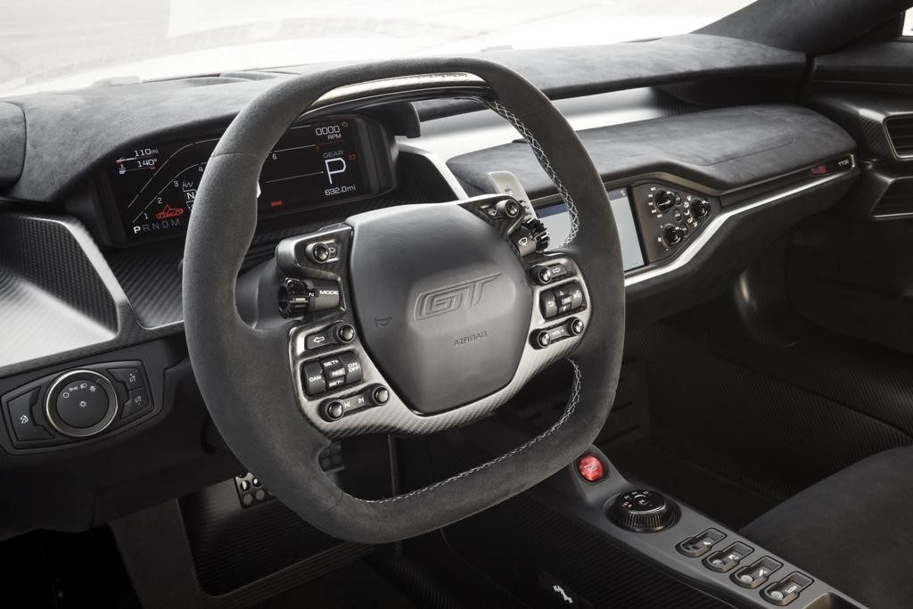 Ford GT Carbon Series, Penuhi Bisikan Konsumen  