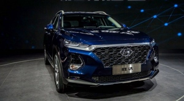 Hyundai Santa Fe Akses Cukup Pakai Sidik Jari  