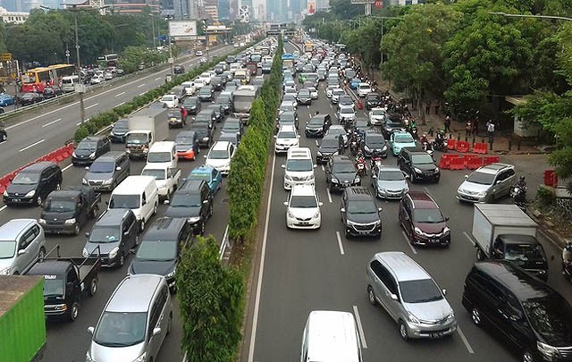 Mobil Pribadi Masuk Jalan di Jakarta Harus Bayar, Jalur Mana Saja?  