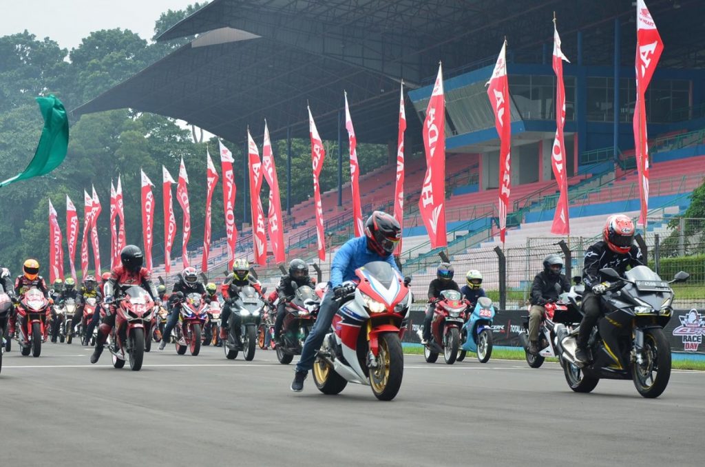 250 Bikers Honda CBR Balapan di Sentul, Inilah Para Pemenangnya!  