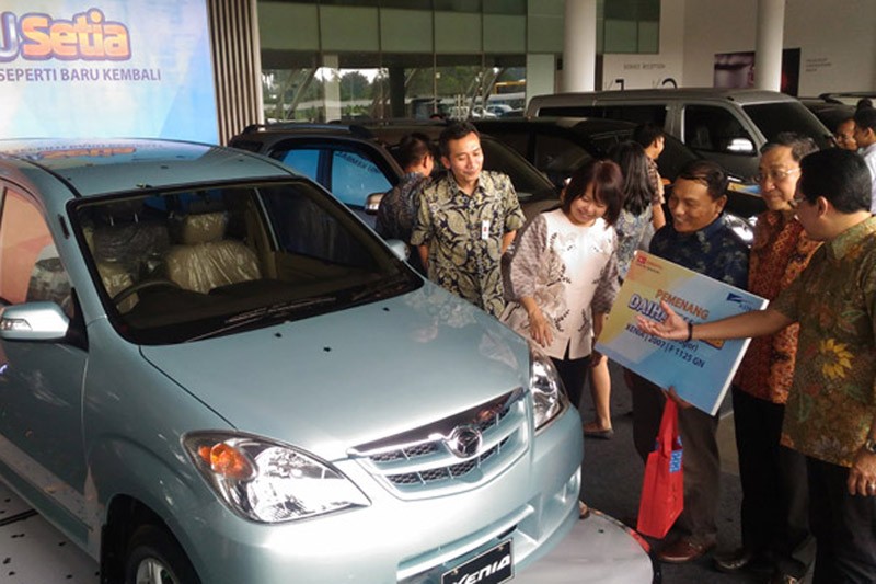 Daihatsu Kembali Serahkan 20 Mobil Rekondisi Pelanggan  