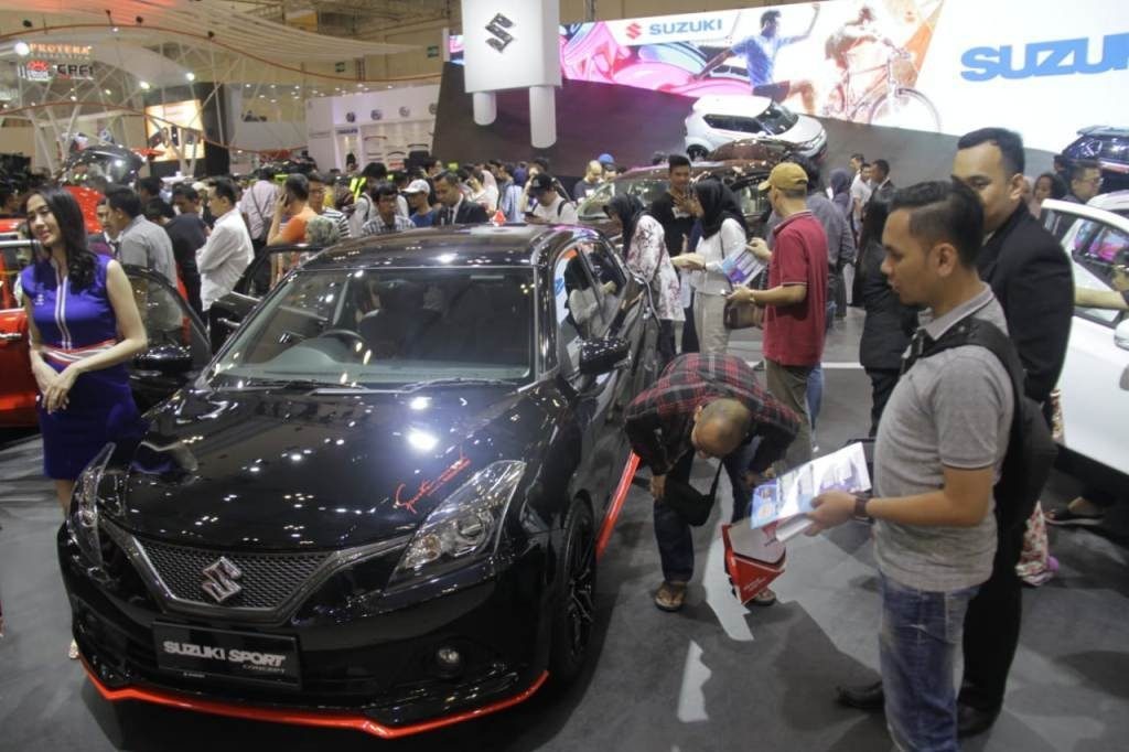 Peduli Pendidikan, Suzuki Donasikan Mobil ke SMK di Indonesia  