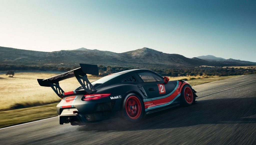Porsche 911 GT2 RS Clubsport, Memukau!  