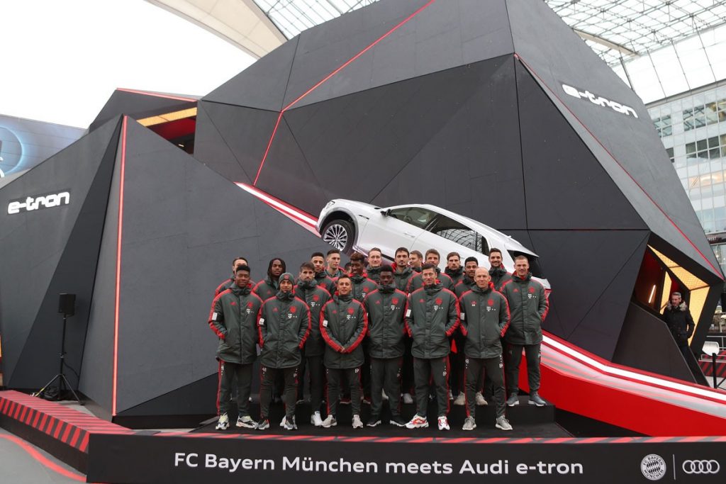 Audi e-tron Dicicipi Pemain FC Bayern  