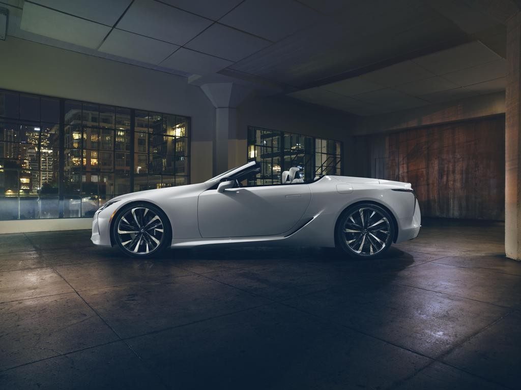 Lexus LC Convertible Concept, akan Gemparkan Detroit  