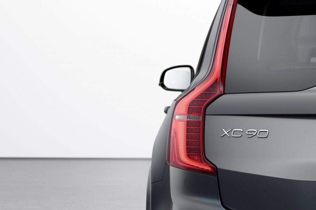Sejauh Mana Volvo XC90 Mulai Terelektrifikasi?  