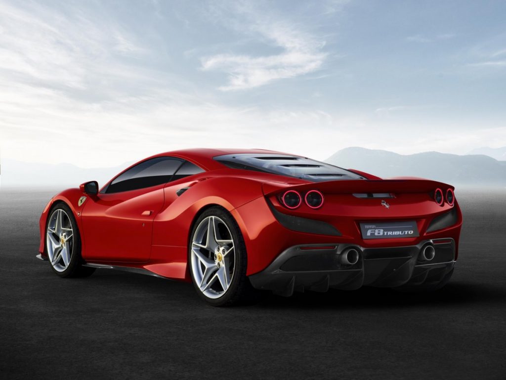 Ferrari F8 Tributo, Disuguhkan Mesin Turbo Terbaik  