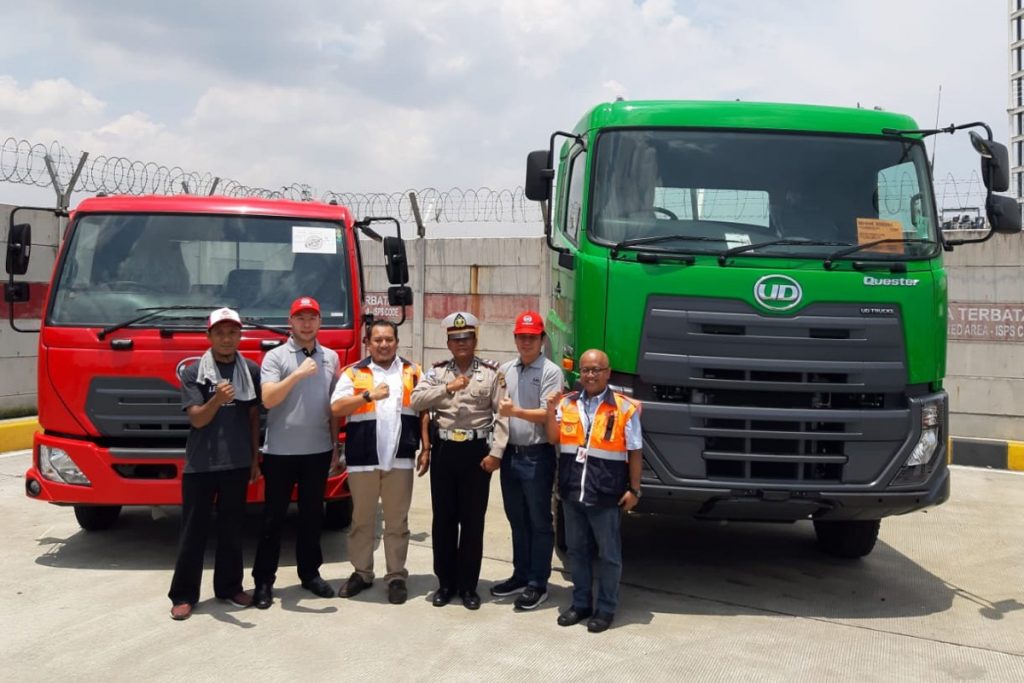 UD Trucks Ingin Ciptakan Pengemudi Handal  