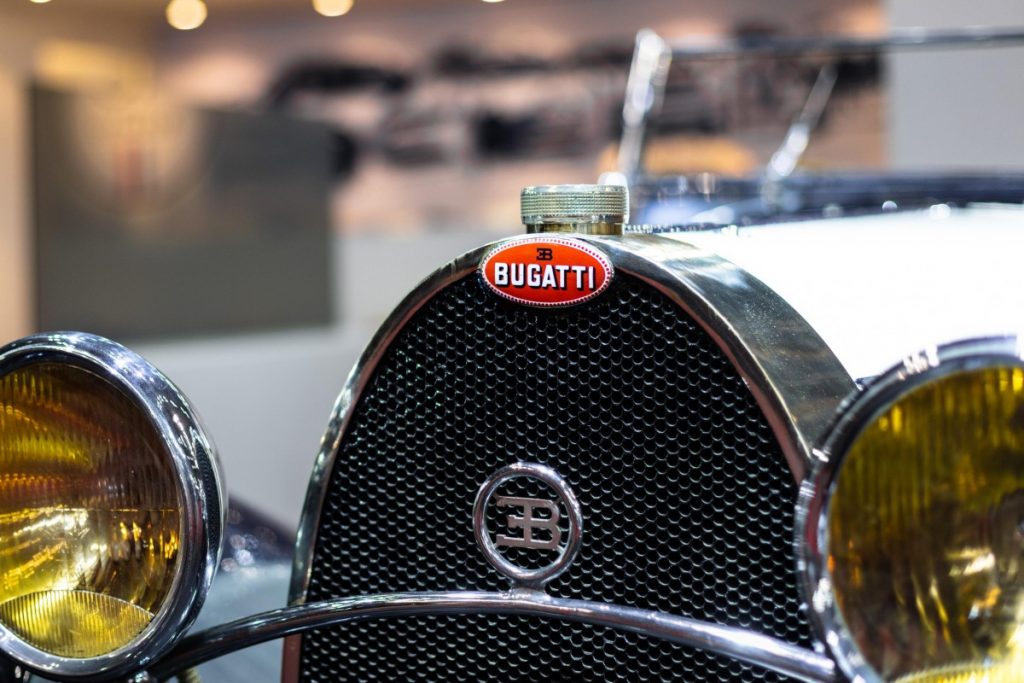 Ini Dua Legenda Bugatti di Rétromobile 2019  