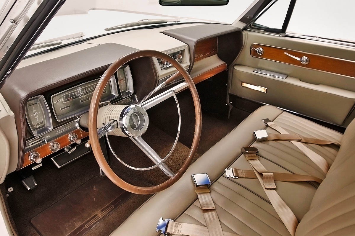Lincoln Continental Mk IV  