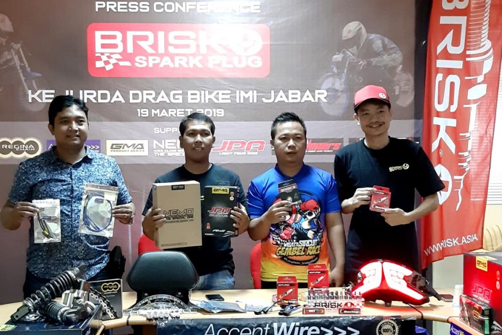 Brisk Motor Indonesia Dukung Kejurda Drag Bike IMI Jabar  