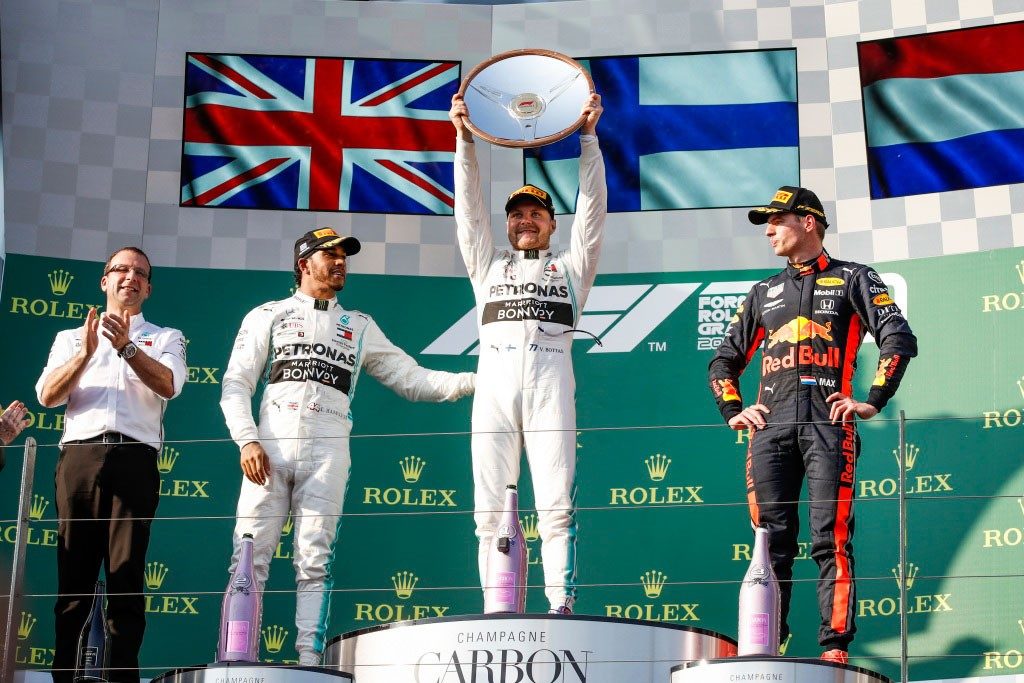 Hamilton Tugas Jegal Ferrari, Bottas Awali Kemenangan  