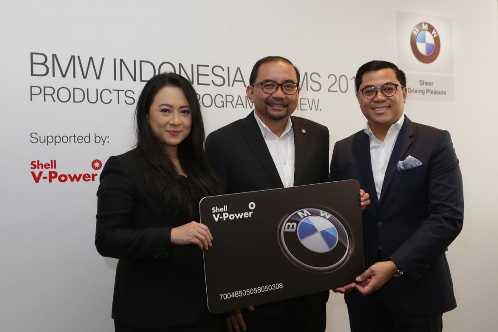 Berbagai Program Menarik BMW Indonesia di Telkomsel IIMS 2019  