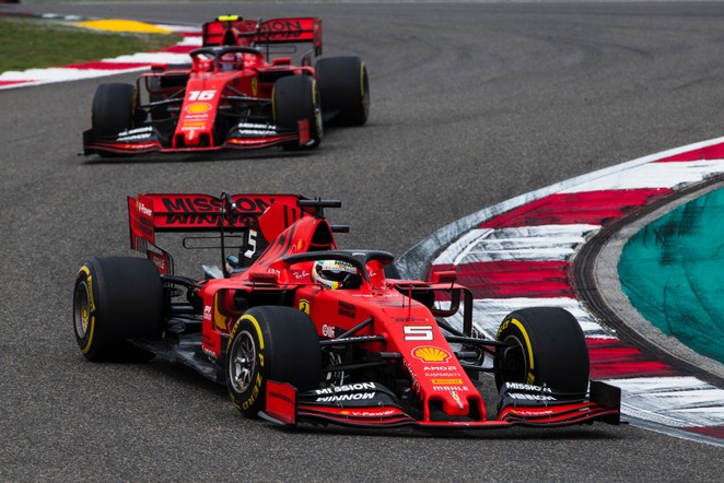Kekesalan Leclerc Kena Team Order di F1 China 2019  