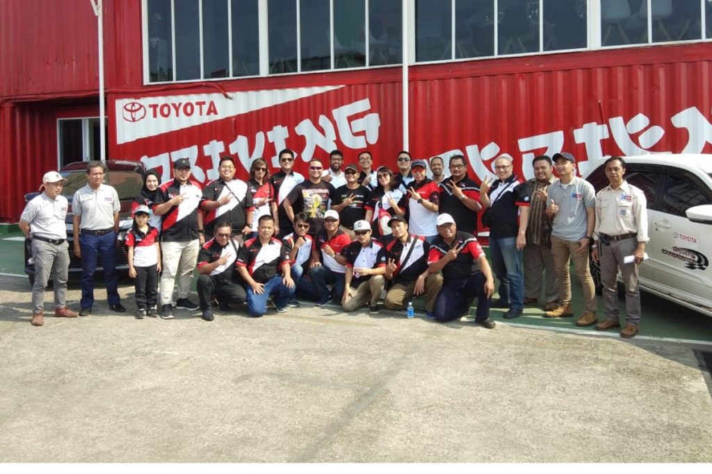 Velozity Berkesempatan Mencoba Fasilitas TDE Toyota  