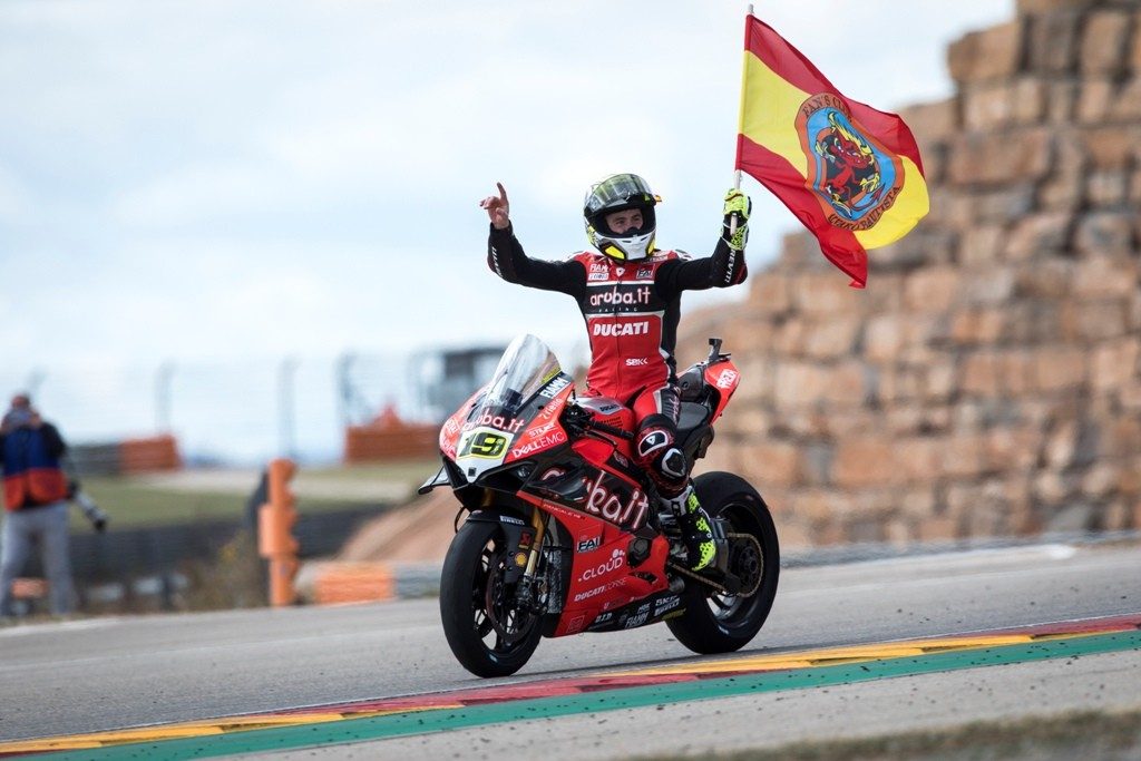 Alvaro Bautista Genapkan 350 Kali Kemenangan Ducati  