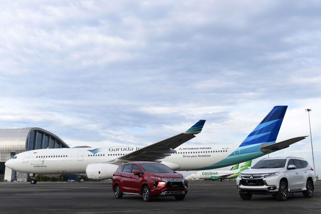 Mitsubishi Motors dan Garuda Indonesia Terbang Bersama  