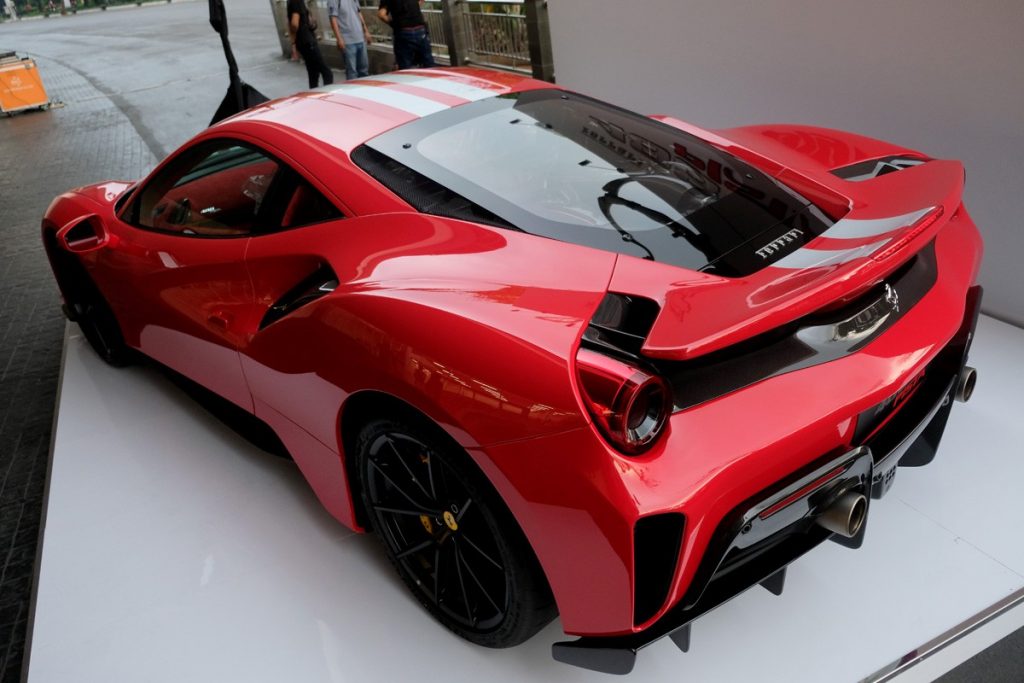 Ferrari 488 Pista, Hanya Satu di Indonesia  