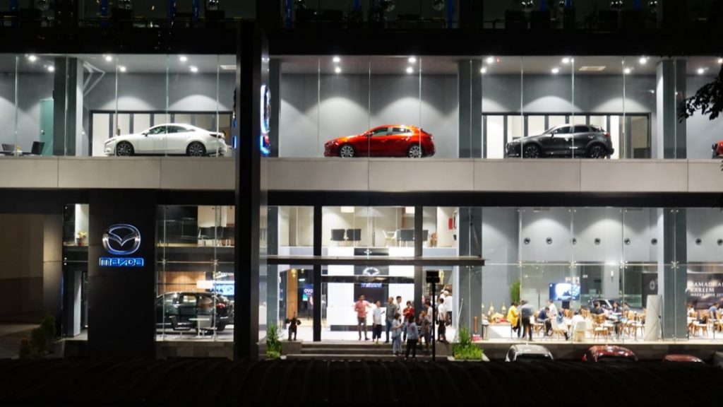 Dealer Mazda Paling Modern Mulai Beroperasi di Simprug  
