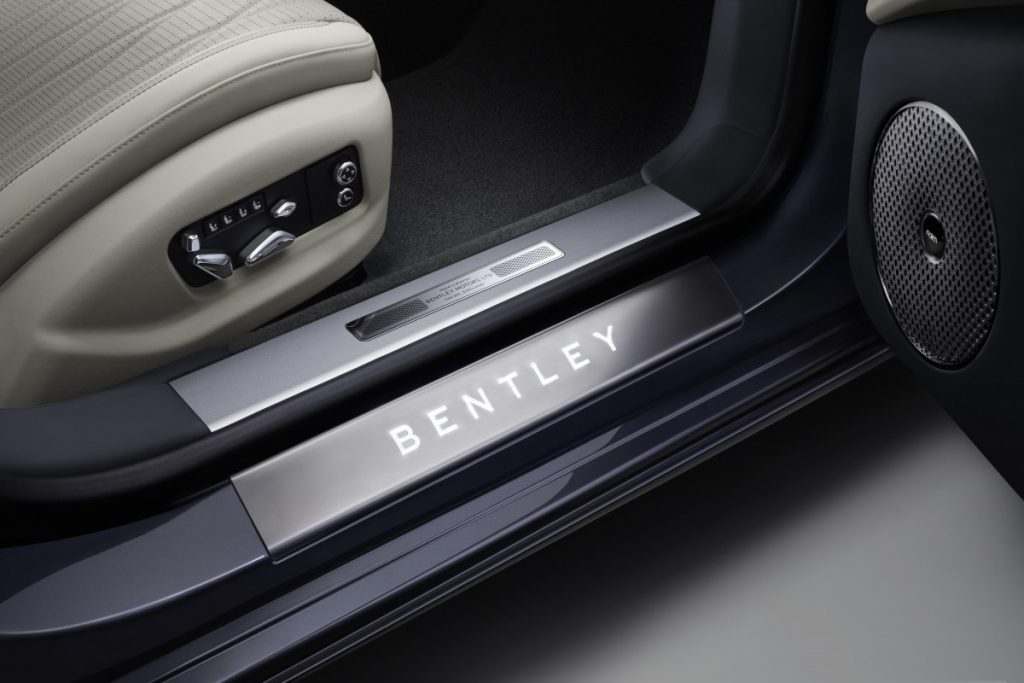 Bentley Flying Spur Generasi Ketiga, Ini Detailnya!  