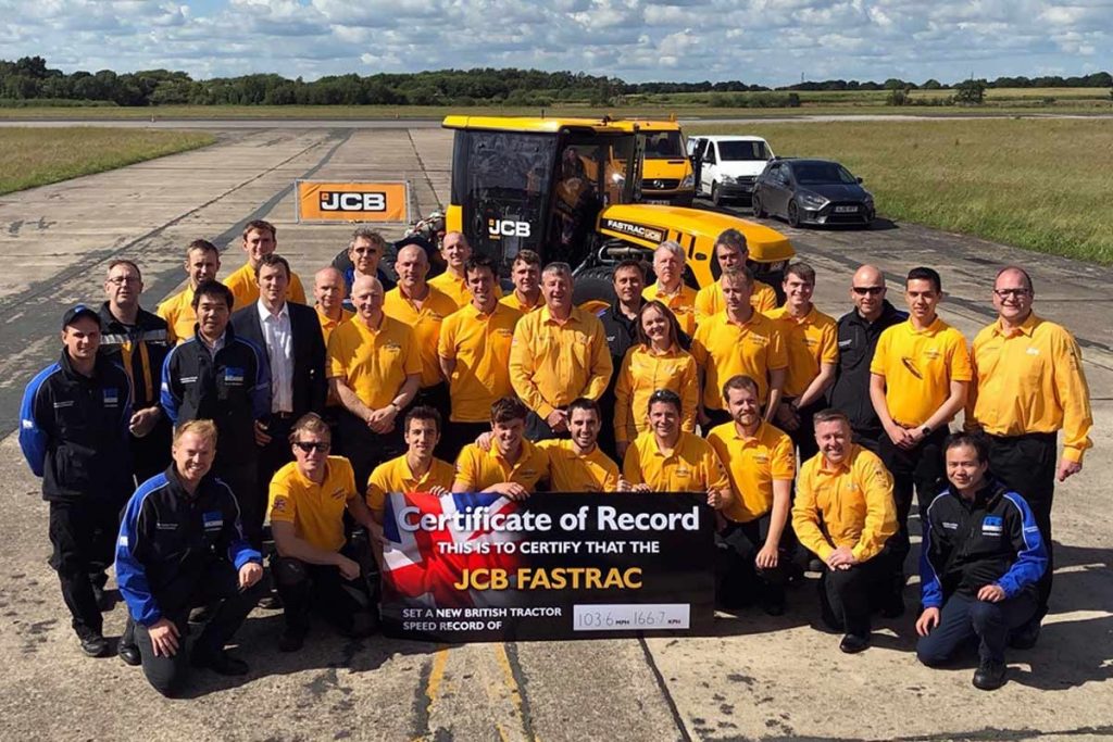 JCB Fastrac, Traktor Terkencang di Dunia  